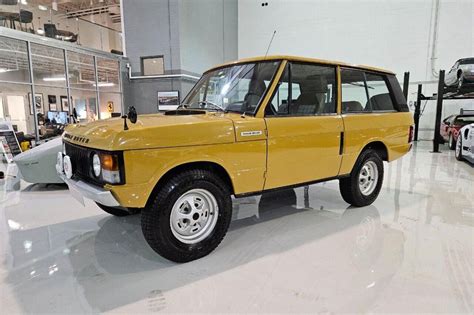 1979 Land Rover Range Rover Classic Burberry Special Edition 